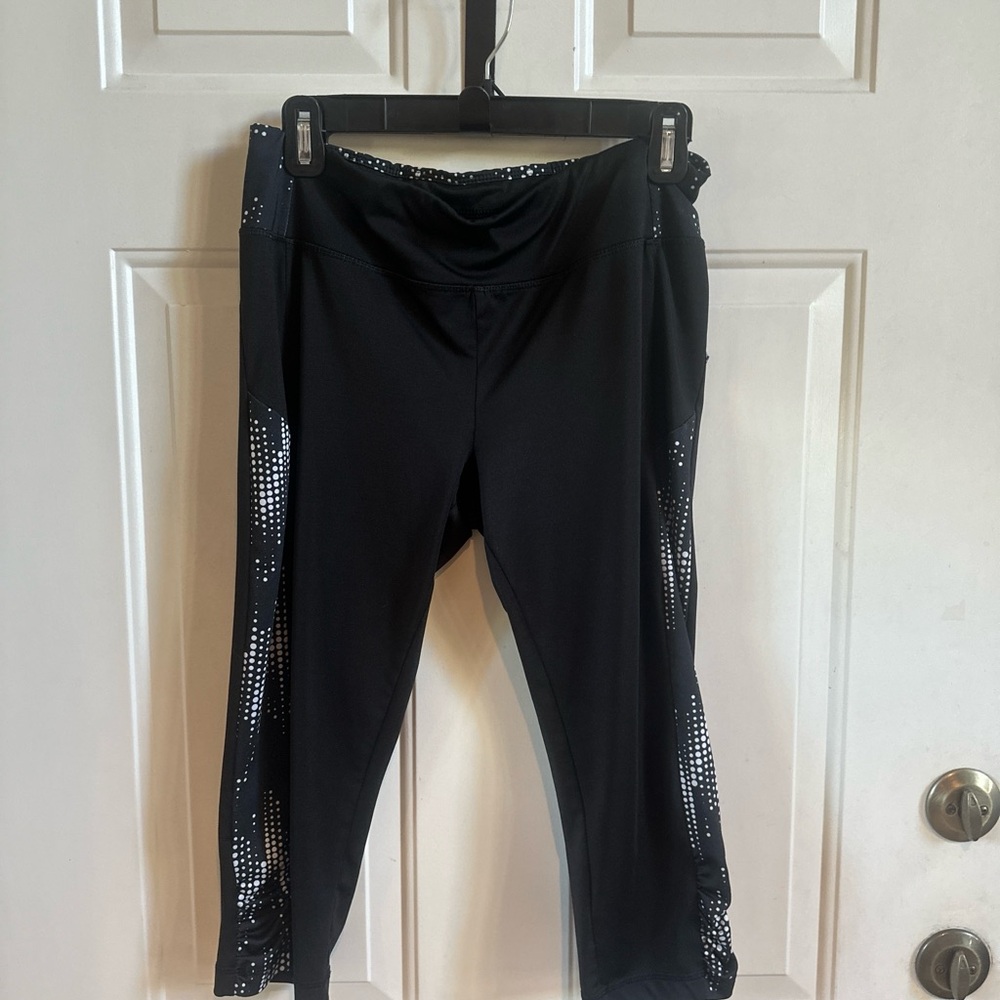 Athletic Works Capri Pants